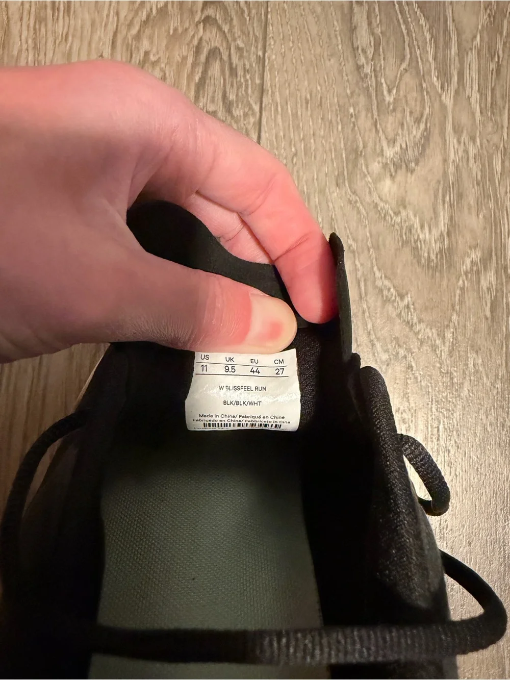 Lululemon Blissful Running Shoe size 11